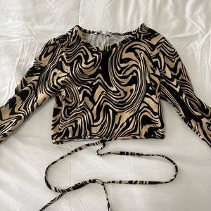 Fun long sleeve crop top